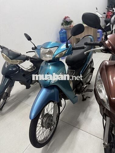 Wave 50cc đời cao , máy rin êm , xe sạch đẹp