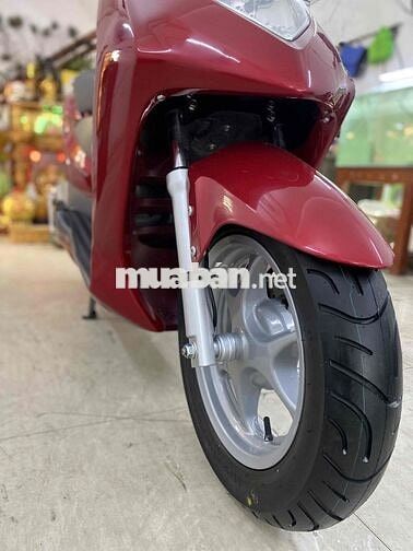 Dylan đỏ tứ quí 4 xe quá đẹp