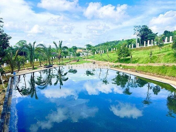 Lô cặp liền kề 406m2 ngang 12m2 sẵn hạ tầng đẹp đường nhựa8m sổ hồng