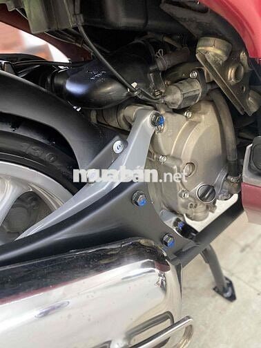 Dylan đỏ tứ quí 4 xe quá đẹp