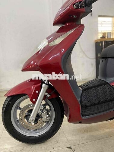 Dylan đỏ tứ quí 4 xe quá đẹp