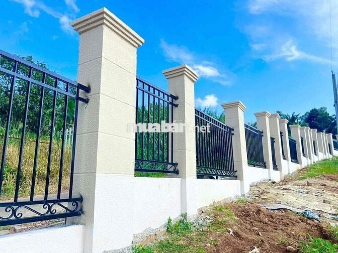 Lô cặp liền kề 406m2 ngang 12m2 sẵn hạ tầng đẹp đường nhựa8m sổ hồng