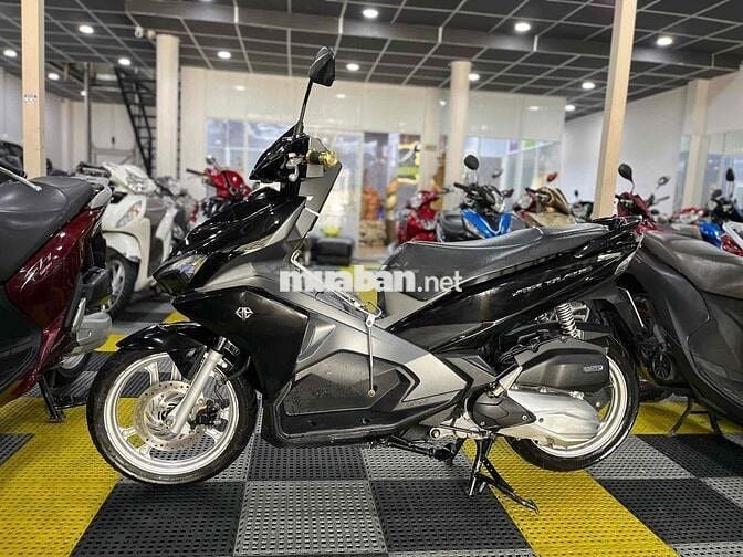 Ab đẹp, máy êm thì thầm bao vọt biển SG