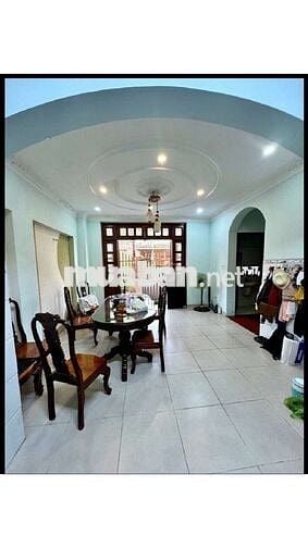 BÁN BIỆT THỰ VIP 150M2, 2 MẶT TIỀN, NGAY GẦN METRO QUẬN 12.