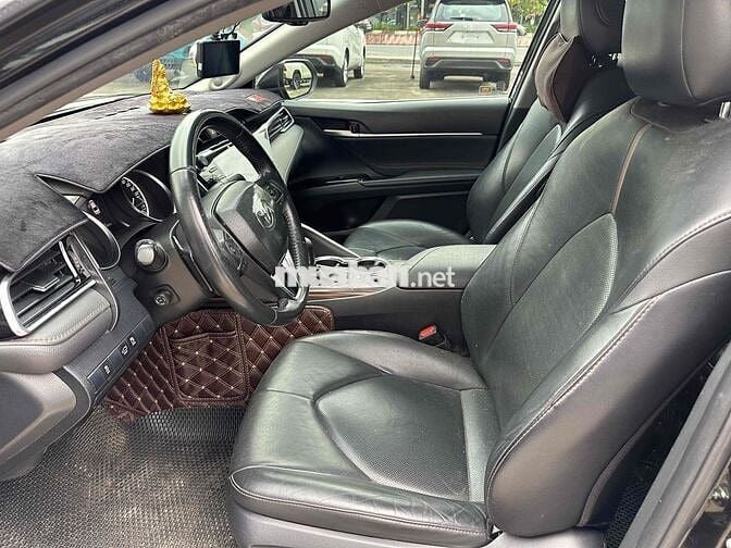 Toyota Camry 2021 2.5Q - HÃNG BH 1 năm giảm sâu