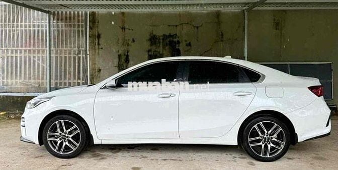 Kia Cerato 2019 1.6 AT Deluxe  xe gia đình