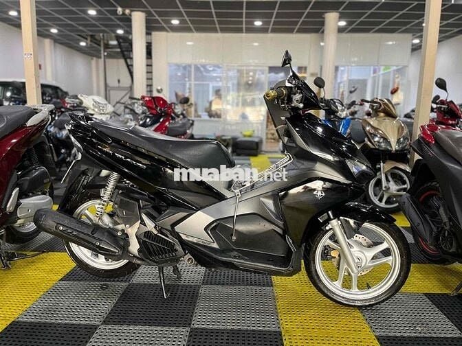 Ab đẹp, máy êm thì thầm bao vọt biển SG
