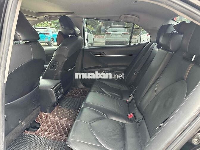 Toyota Camry 2021 2.5Q - HÃNG BH 1 năm giảm sâu
