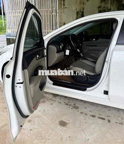 Kia Cerato 2019 1.6 AT Deluxe  xe gia đình