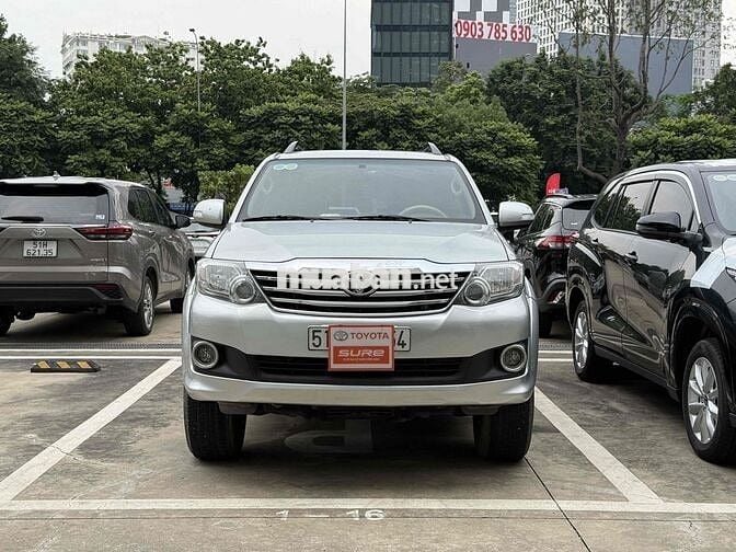 Toyota Fortuner 2014 - Máy Xăng - 1 Cầu - Tại Hãng
