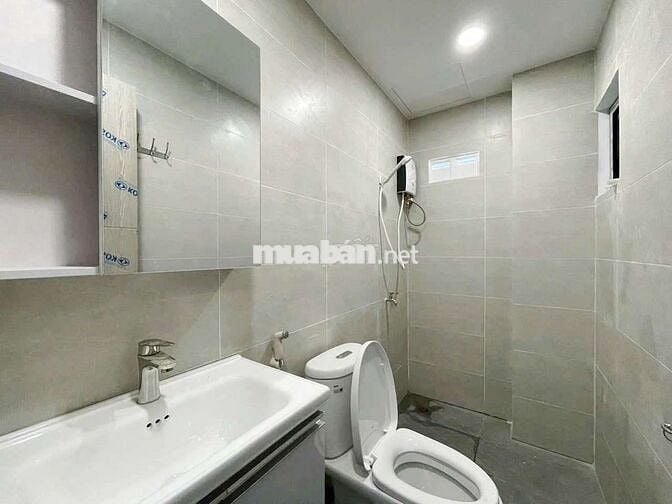 🏙️Cho Thuê Căn Hộ Ban Công Đầy Đủ Tiện Nghi Gần Chợ Bến Thành Giá Rẻ