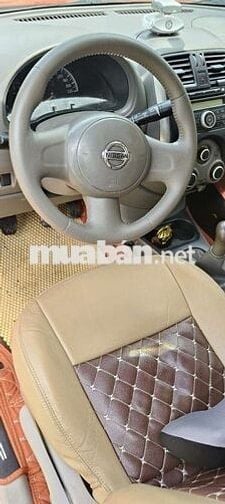 Nissan Sunny 1.5 MT 2015  5 chỗ