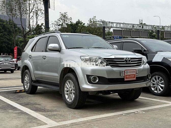 Toyota Fortuner 2014 - Máy Xăng - 1 Cầu - Tại Hãng