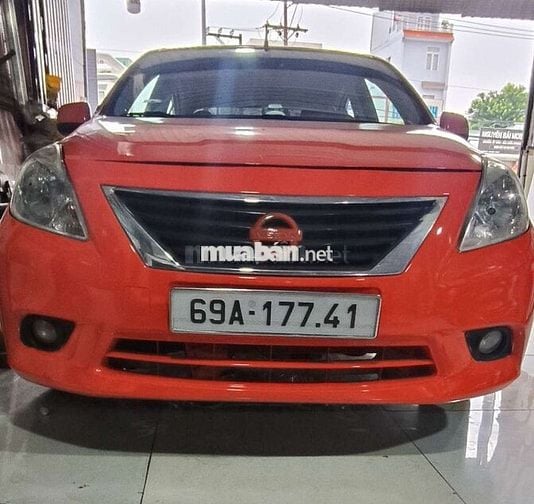 Nissan Sunny 1.5 MT 2015  5 chỗ