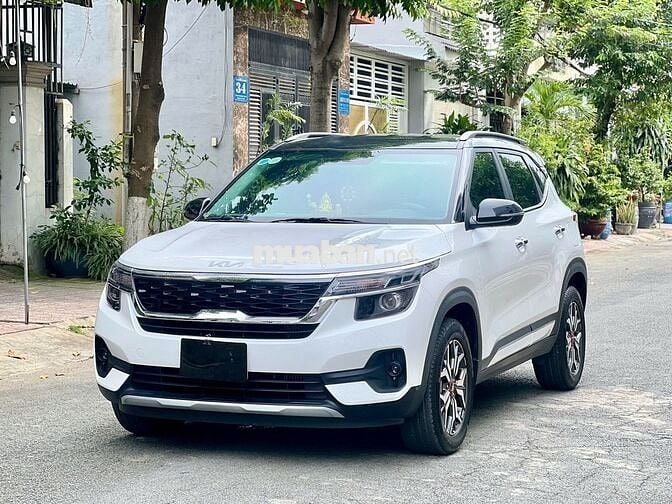 Kia Seltos Luxury 1.4 AT 2023 - 25999 km