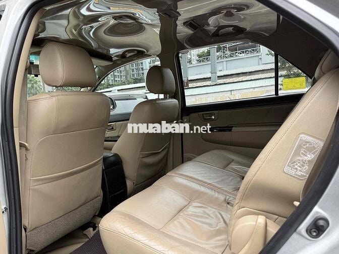 Toyota Fortuner 2014 - Máy Xăng - 1 Cầu - Tại Hãng