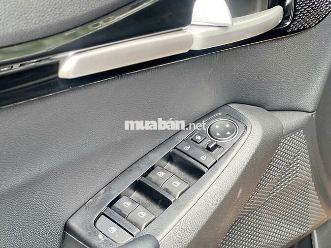 Kia Seltos Luxury 1.4 AT 2023 - 25999 km