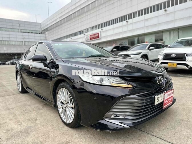 Toyota Camry 2021 2.5Q - HÃNG BH 1 năm giảm sâu