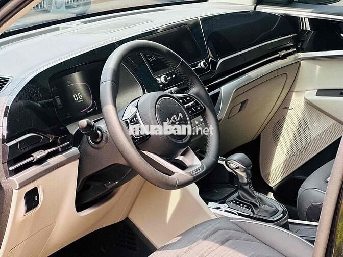 💯KIA CAREN 1.4G TURBO SIGNATURE 7S 2024