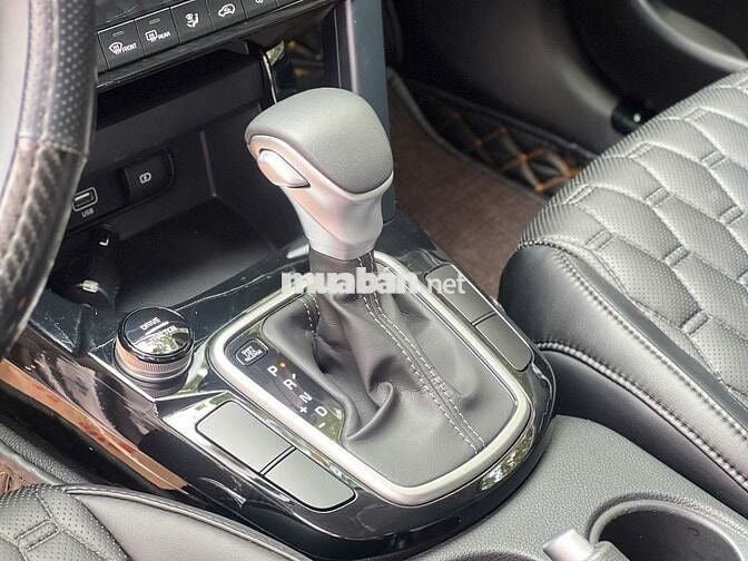 Kia Seltos Luxury 1.4 AT 2023 - 25999 km