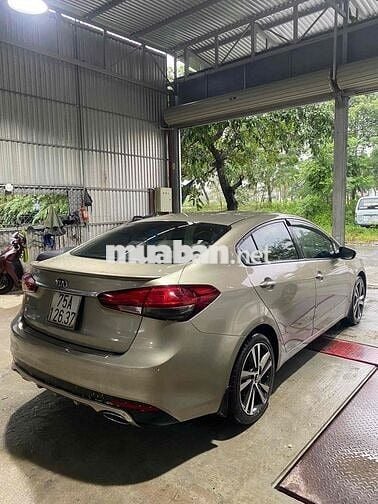 Kia Cerato 2018 1.6 MT - 1 chủ 100000 km