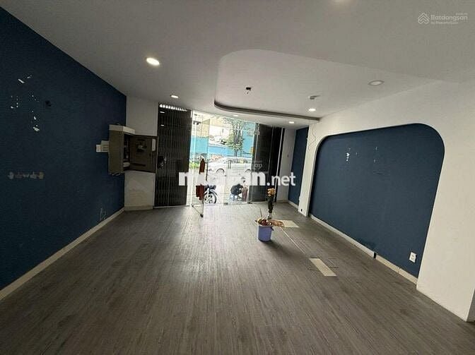 Cho thuê nhà mặt tiền đường Nguyễn Súy, dt 5,4x20 trệt 5 lầu