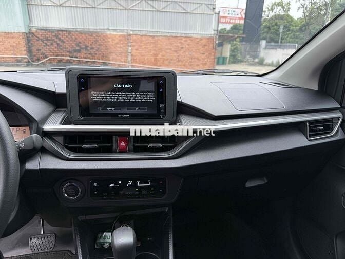 Toyota Wigo 2024 G 1.2 AT - 1 Chủ - lướt 17.000Km