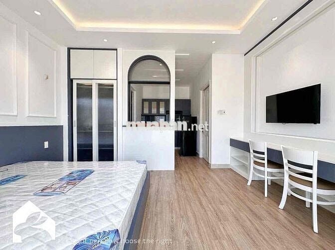 CHO THUÊ CĂN HỘ BAN CÔNG VIEW ĐẸP NGAY BỜ HOÀNG SA QUẬN 1 GIÁ RẺ