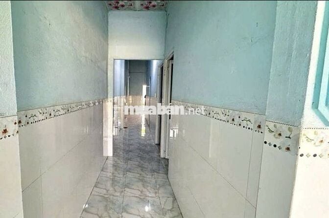 cần tiền nên bán gấp căn nhà 150m2 ở Tân Thông Hội - Củ Chi. Giá 900TR