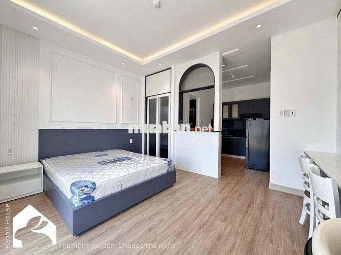 CHO THUÊ CĂN HỘ BAN CÔNG VIEW ĐẸP NGAY BỜ HOÀNG SA QUẬN 1 GIÁ RẺ