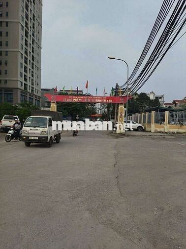 PHÂN LÔ YÊN SỞ ,VỈA HÈ, Ô TÔ TẢI ĐỖ NGÀY ĐÊM PHÂN LÔ YÊN SỞ ,VỈA HÈ, Ô TÔ TẢI ĐỖ NGÀY ĐÊM