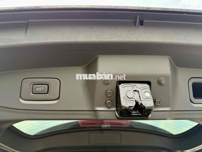 Isuzu Mu X 2022 - bản Pre 4x4 odo 9000km