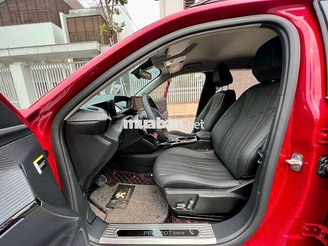 Peugeot 2008 2022 GT Line 1.2 AT - 51000 km