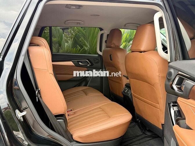 Isuzu Mu X 2022 - bản Pre 4x4 odo 9000km