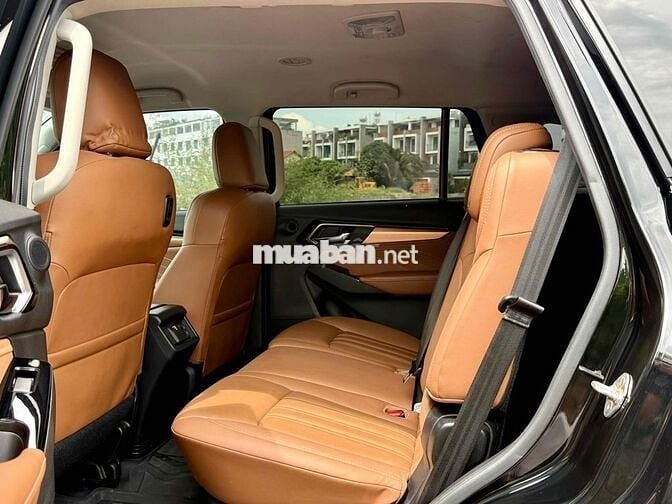 Isuzu Mu X 2022 - bản Pre 4x4 odo 9000km