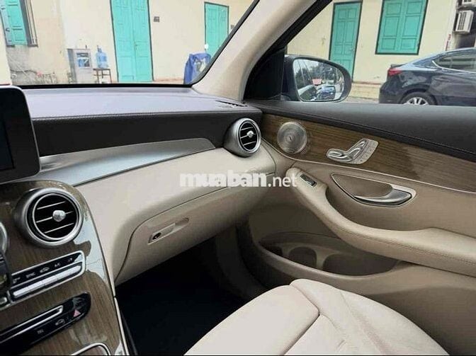 Mercedes Benz GLC Class 2*** km