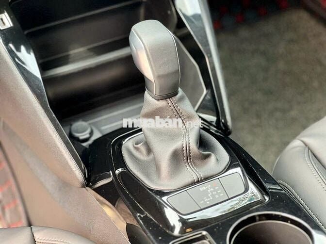 Peugeot 2008 2022 GT Line 1.2 AT - 51000 km