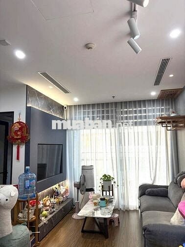 Bán căn hộ HOME CITY Trung Kính 71m2 2 ngủ đủ nội thất ở ngay 7.5 tỷ