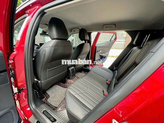 Peugeot 2008 2022 GT Line 1.2 AT - 51000 km
