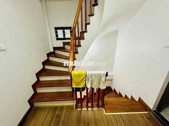 Bán Nhà Mặt Ngõ Vĩnh Phúc Ba Đình 33m2 Hơn 7 Tỷ
