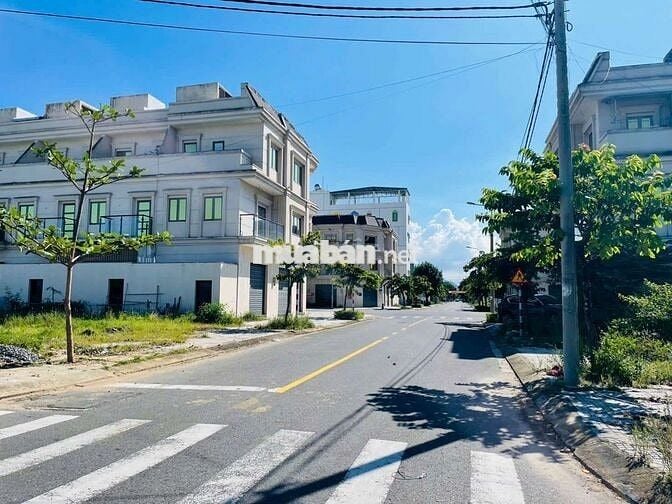 Giá trên còn bớt ít để ra sổ , chính chủ nhận cọc
