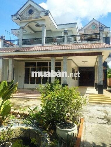 Cho thuê lâu dài biệt thự 1200m2 ở cạnh xã Tân Lý Tây cũ