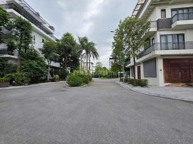  DUY NHẤT 1 CĂN – TẠI ĐỨC DIỄN, BẮC TỪ LIÊM , 70M2 GIÁ 15 TỶ