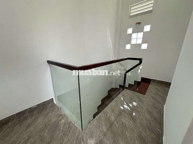 🔥HIẾM💥 HẺM XE HƠI THÔNG
💰 Chỉ 6,7 tỷ - Nhà 3 TẦNG ĐÚC - 4PN 
Cạh MT