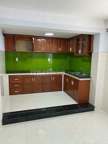 CC BÁN NHÀ 4 TẦNG KIÊN CỐ MẶT TIỀN HÀ HUY TẬP– 7 PHÒNG NGỦ KHÉP KÍN – 