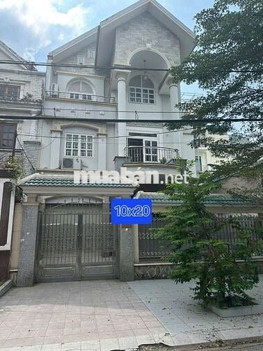 Cho Thuê Biệt Thự 10x20. 3 Tấm 6 Phòng đường 12m gần cty pomchen 42 tr