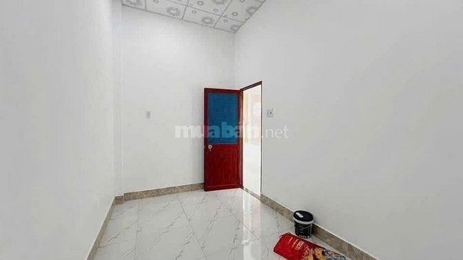 BÁN GẤP NHÀ 1 TỶ 200 - MẶT TIỀN KINH DOANH