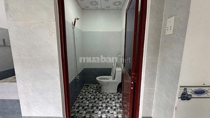 BÁN GẤP NHÀ 1 TỶ 200 - MẶT TIỀN KINH DOANH