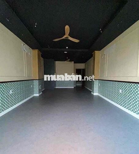 Cho thuê nhà MT Nguyễn Chí Thanh Q10, 4.5x16m nở hậu, trệt 3 lầu