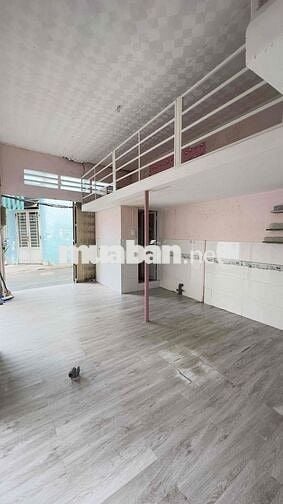 Mặt bằng KD có chỗ ở lại - 2MT ngay chợ, trường học, nhà thờ